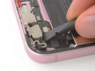 Замена разъема зарядки iPhone 15