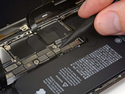 Ремонт материнской платы iPhone XS Max