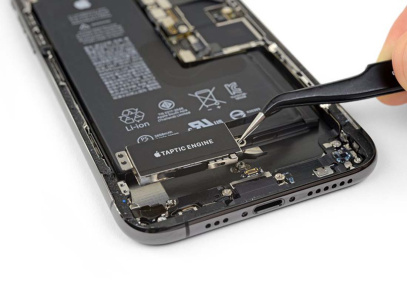 Замена вибромотора iPhone XS Max