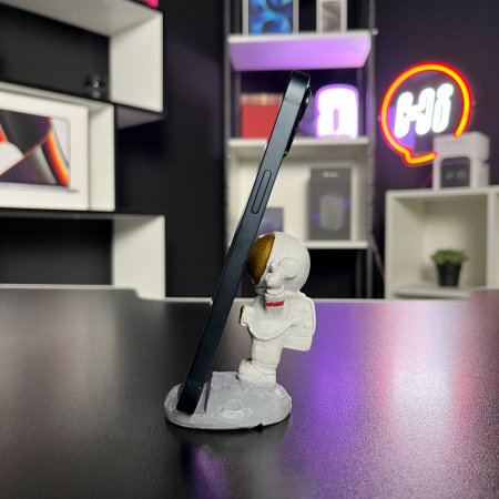 Trade in Apple iPhone 13 128Gb Midnight IMEI: 4737