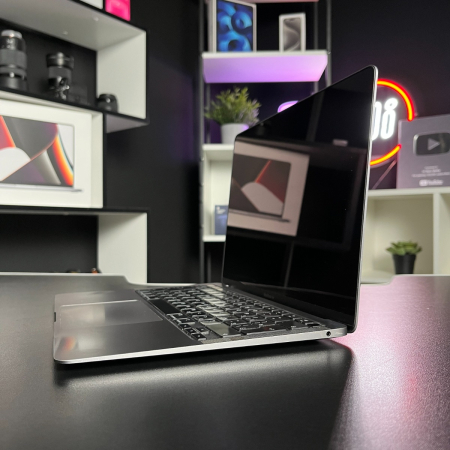 Trade in Apple MacBook Air 13" (2020) Dual-Core i3 1,1 ГГц, 8 ГБ, 256 ГБ SSD Space Gray IMEI: 4MNHP