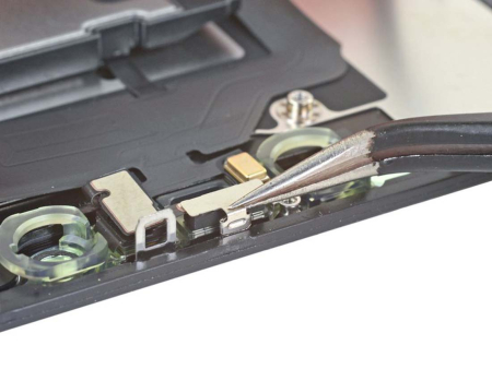 Замена верхнего шлейфа iPhone 11 Pro Max (боковые кнопки)