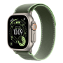 Apple Watch Ultra 3 (2025), 49 мм корпус из титана цвета «Natural», ремешок Trail Loop размера S/M цвета «Green/Neon»