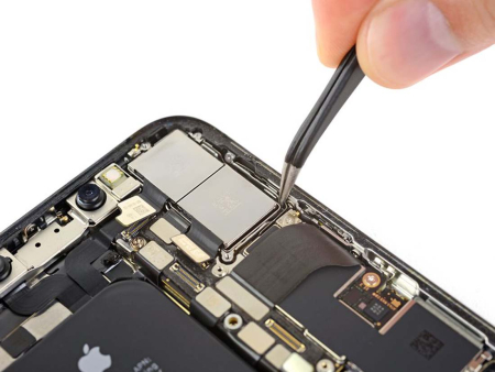 Замена микрофона основной камеры iPhone XS Max